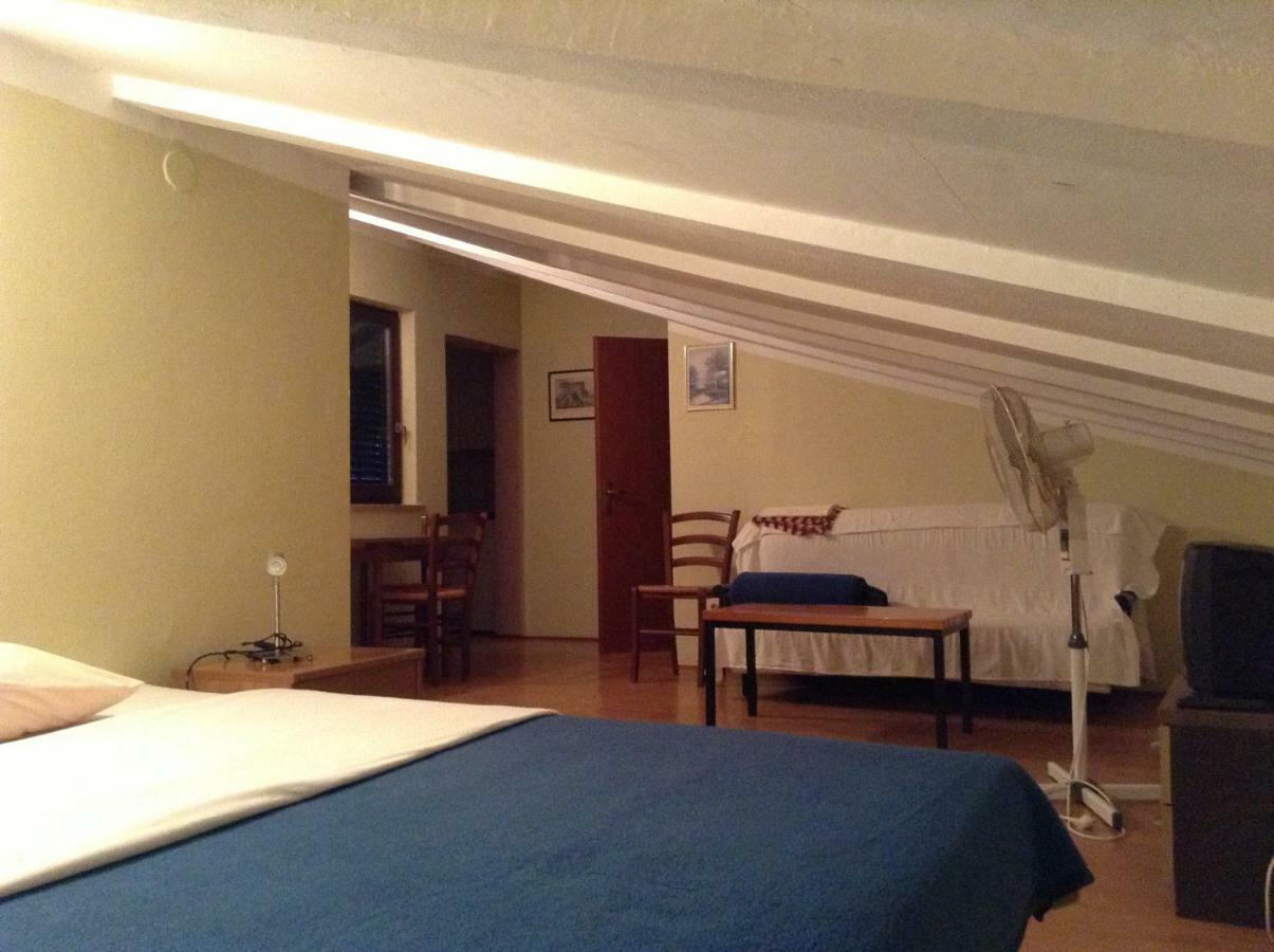 Katarina Apartment Vinkuran